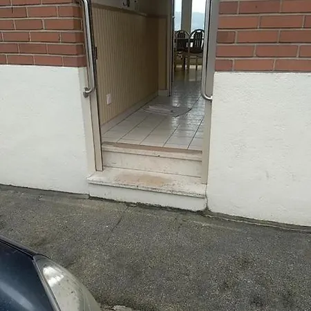 Semesterbostad Avec Vue *